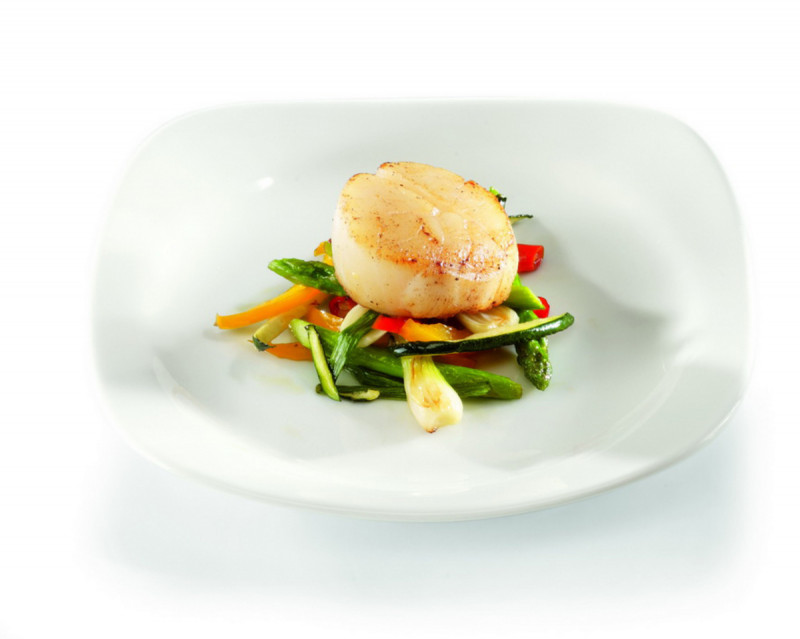 Assiette creuse carré ivoire porcelaine vitrifiée 15x15 cm Ska Rak