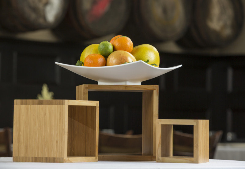 Présentoir brun bambou 23 cm Barclay Risers Tablecraft (3 pièces)