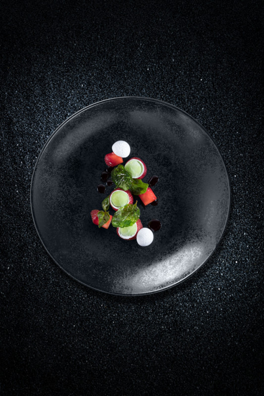 Assiette coupe plate rond noir porcelaine vitrifiée Ø 20,9 cm Karbon Rak