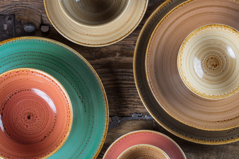 Assiette coupe plate rond marron porcelaine vitrifiée Ø 17,9 cm Twirl Rak