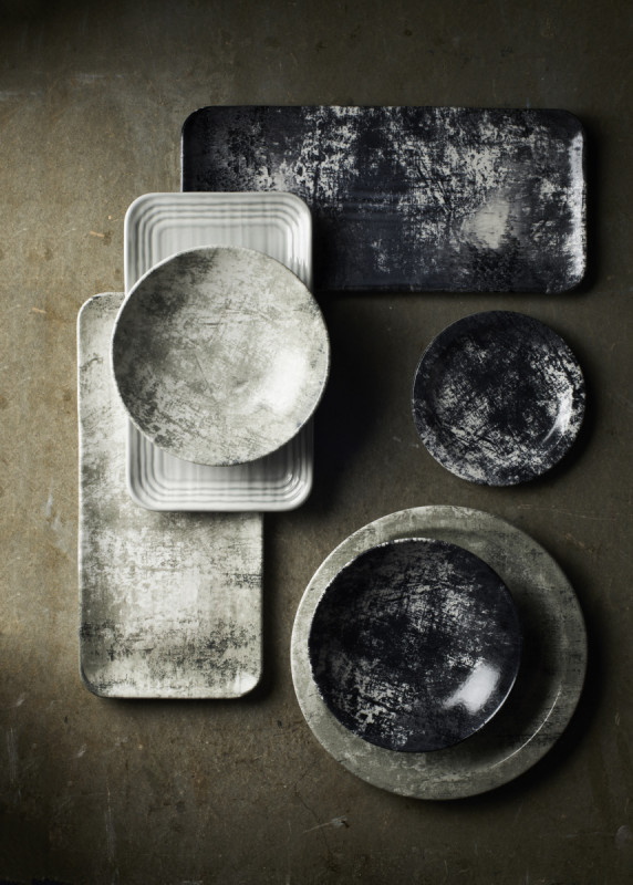 Assiette organique gris porcelaine vitrifiée 35x16 cm Urban Dudson