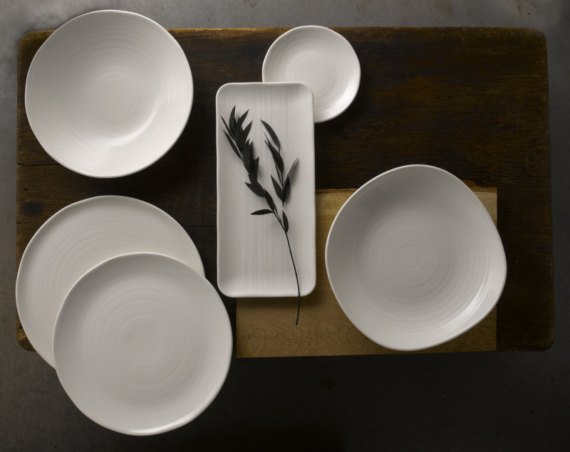 Assiette organique blanc porcelaine vitrifiée 27x16 cm White Dudson