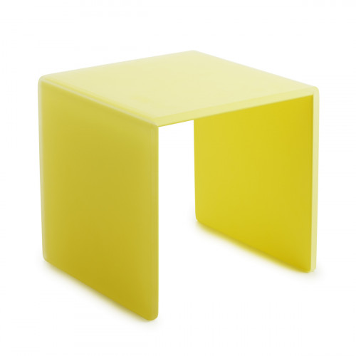 Plateau avec pieds résine Nacryl® jaune 20x20x20,5 cm Mealplak Revol